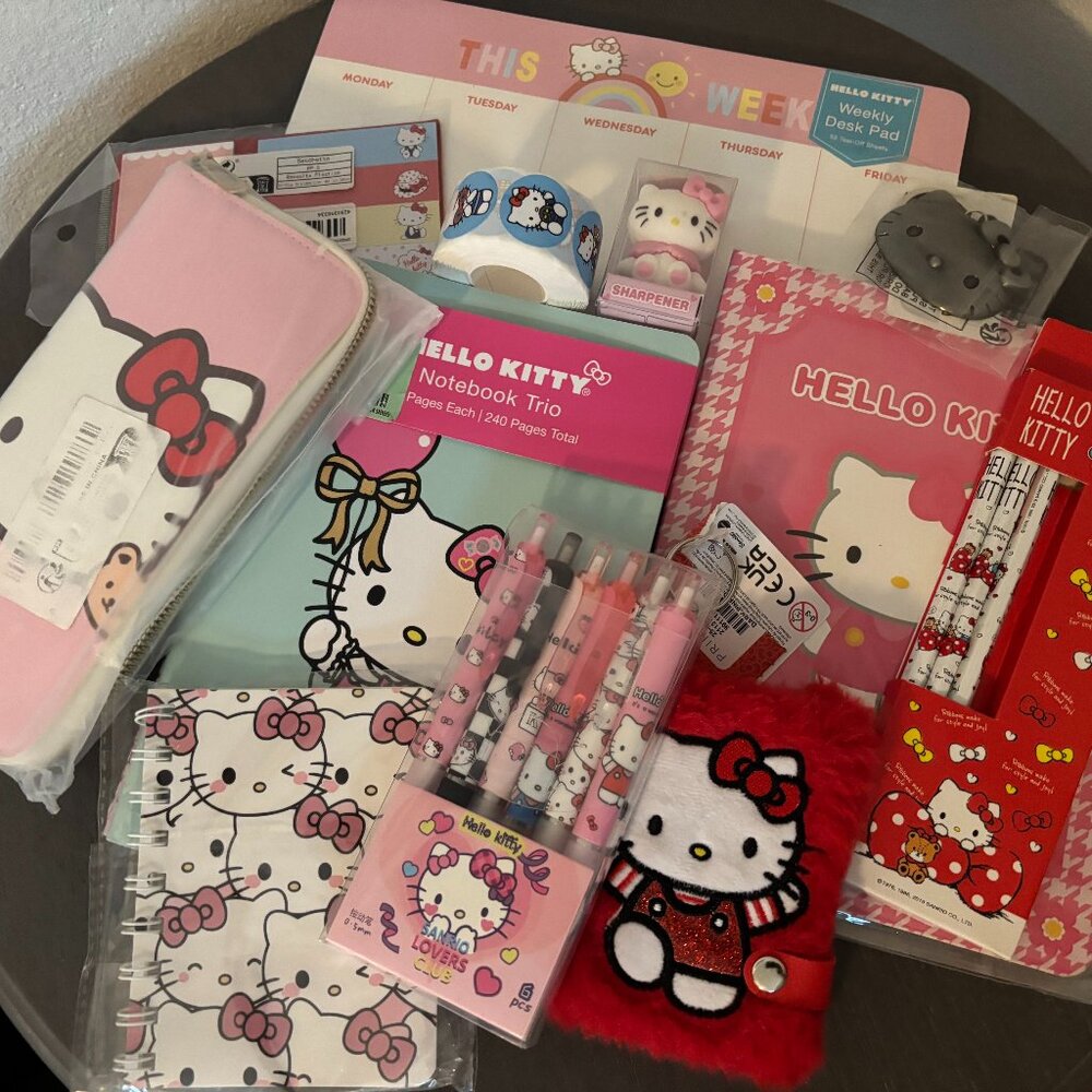 Hello Kitty Bundle Stationary NEW Notebooks Pens Pencils Weekly Planner Keychain
